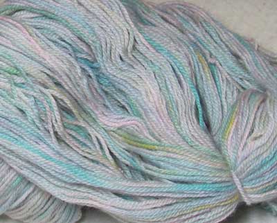 St Elias - Blue Faced Leicester - Pretty Pastel